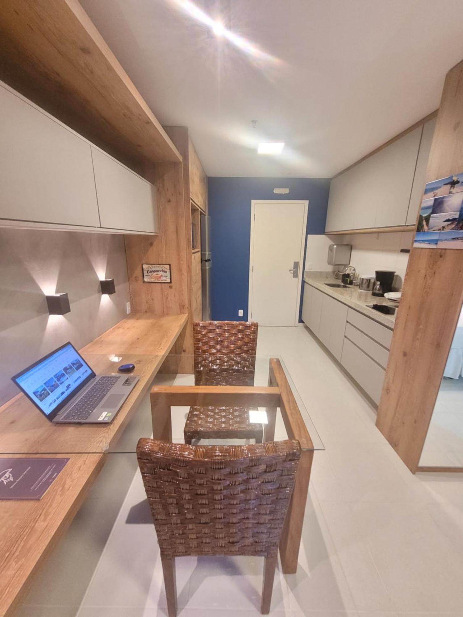 Aparthotel Vision Executive Premium Esplanada *